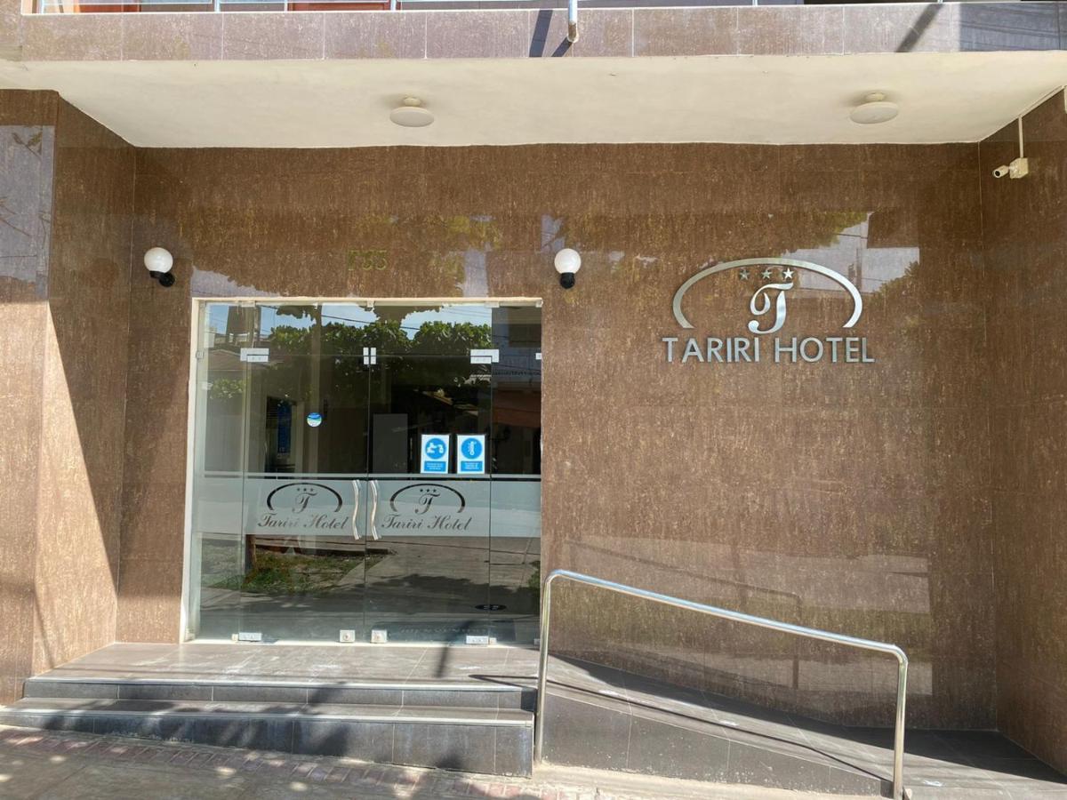 Tariri Hotel Pucallpa Buitenkant foto